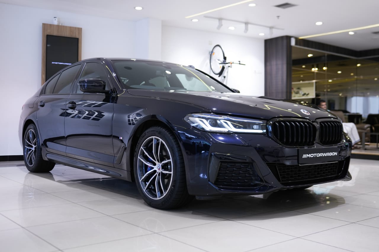 BMW 530i M SPORT JAHRE EDITION - Motor Wagon