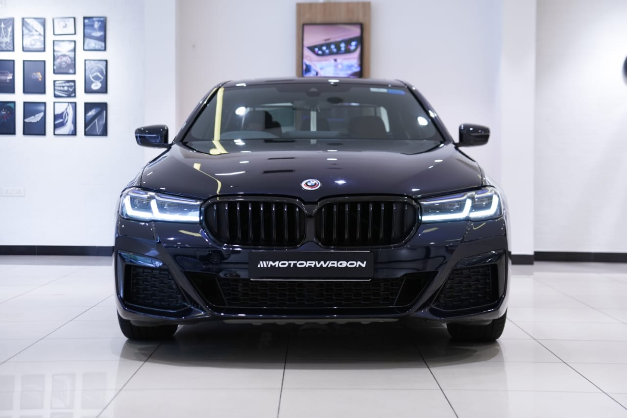 BMW 530i M SPORT JAHRE EDITION - Motor Wagon