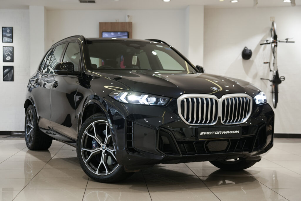 BMW X5 M SPORT XDRIVE M40i - Motor Wagon