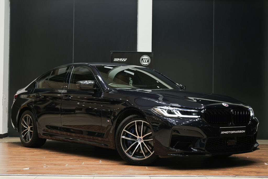 BMW 530i M SPORT JAHRE EDITION - Motor Wagon